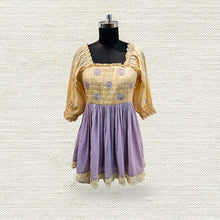 Load image into Gallery viewer, Cream and Lavender Tunic