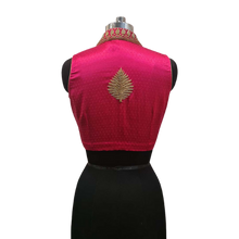 Load image into Gallery viewer, Fuchsia Pink Blouse
